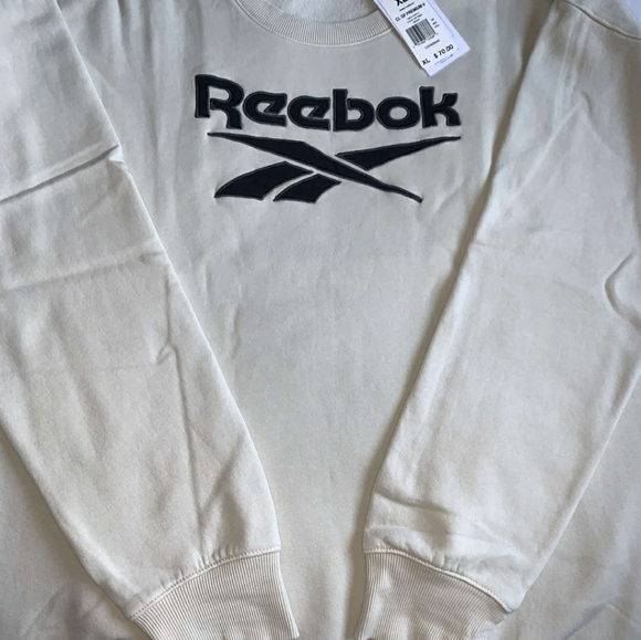 Reebok Washed Vector Crew Neck Sweatshirt - Picture 4 of 9